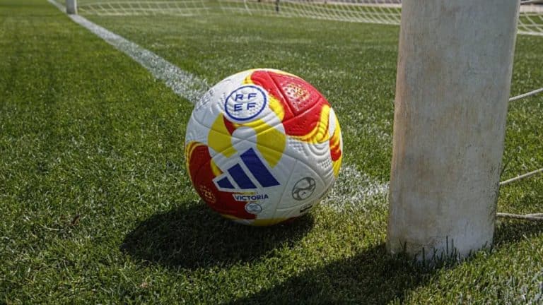 primera_rfef_emart_soccer