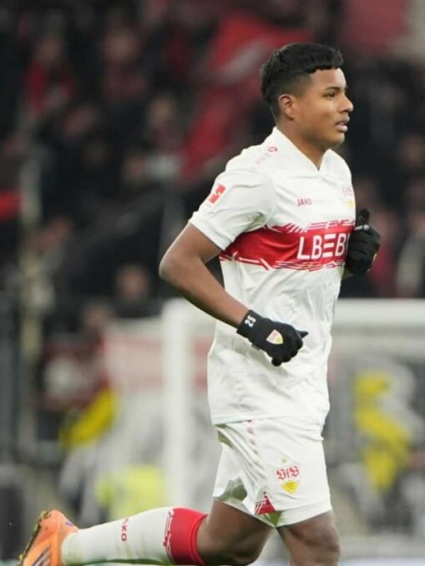 Jeremy Arévalo, en su debut con el VfB Stuttgart