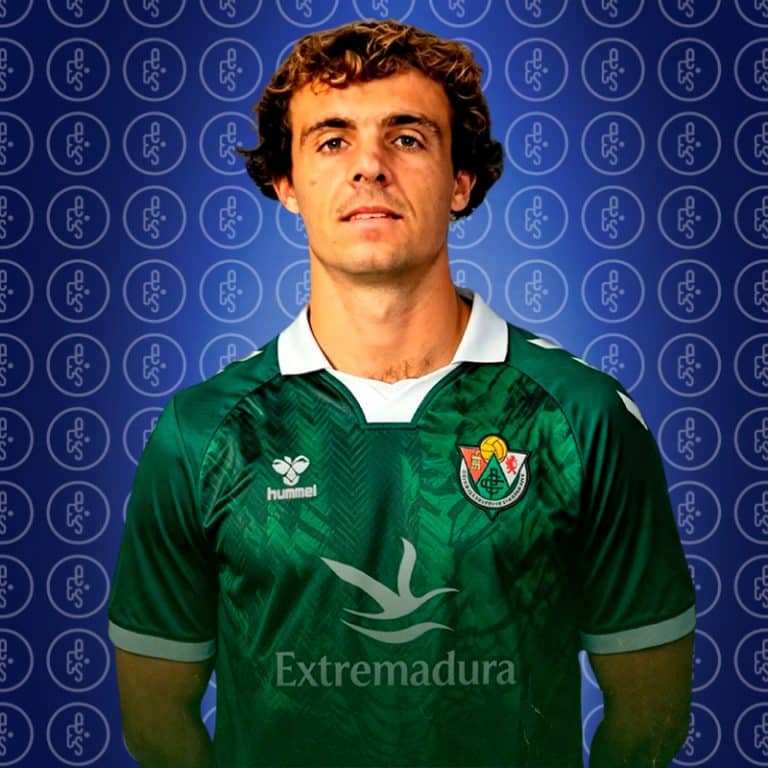 Juan Artola