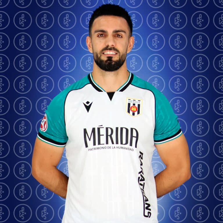 Nacho González
