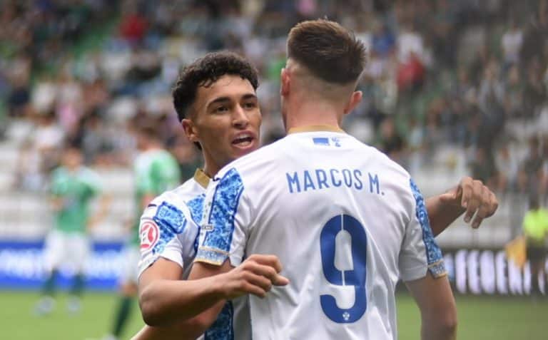 emart_soccer_primera_rfef_marcos_valen