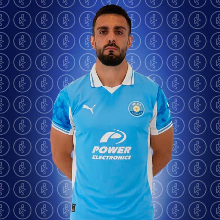 Nacho González