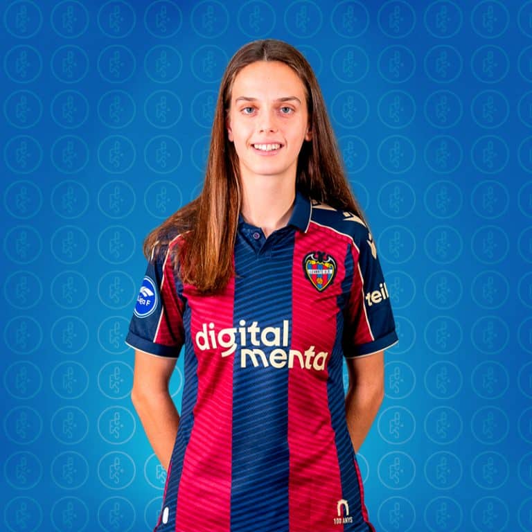 Inés Rizo