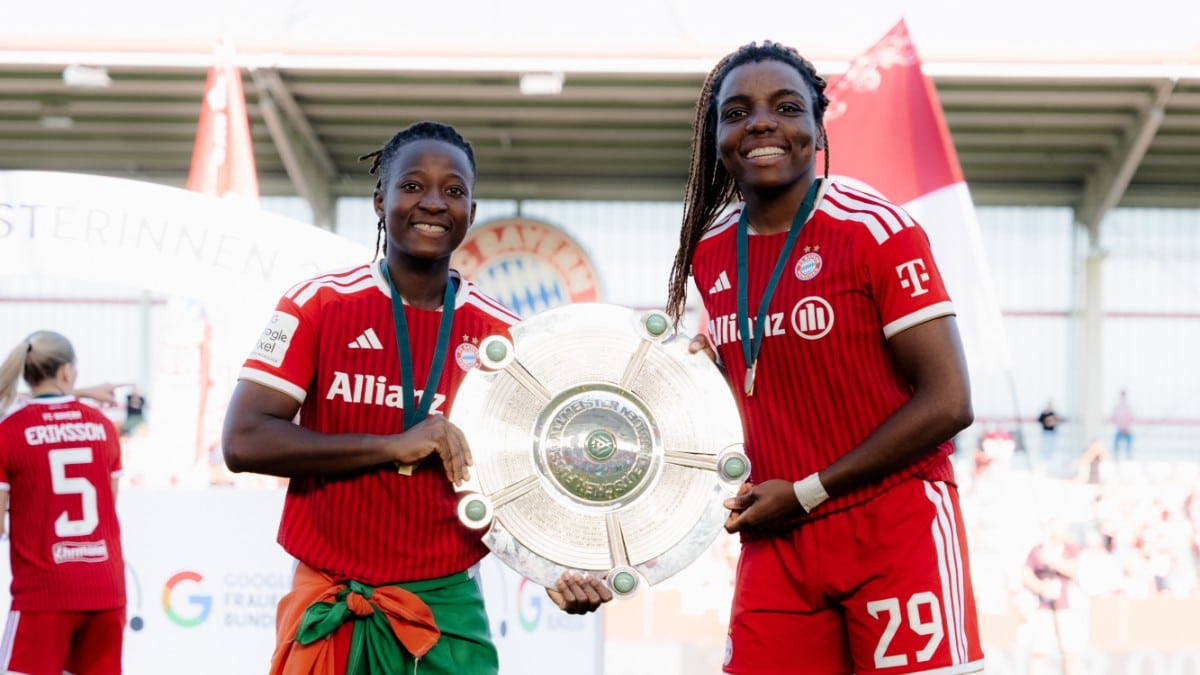 Edna Imade y Amani Kakounan festejan la Bundesliga femenina lograda
