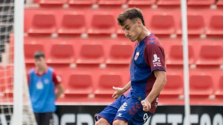Arnau Gaixas asciende a LaLiga Hypermotion con el CD Eldense