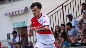 Eric Pérez jugará LaLiga Hypermotion con la SD Eibar