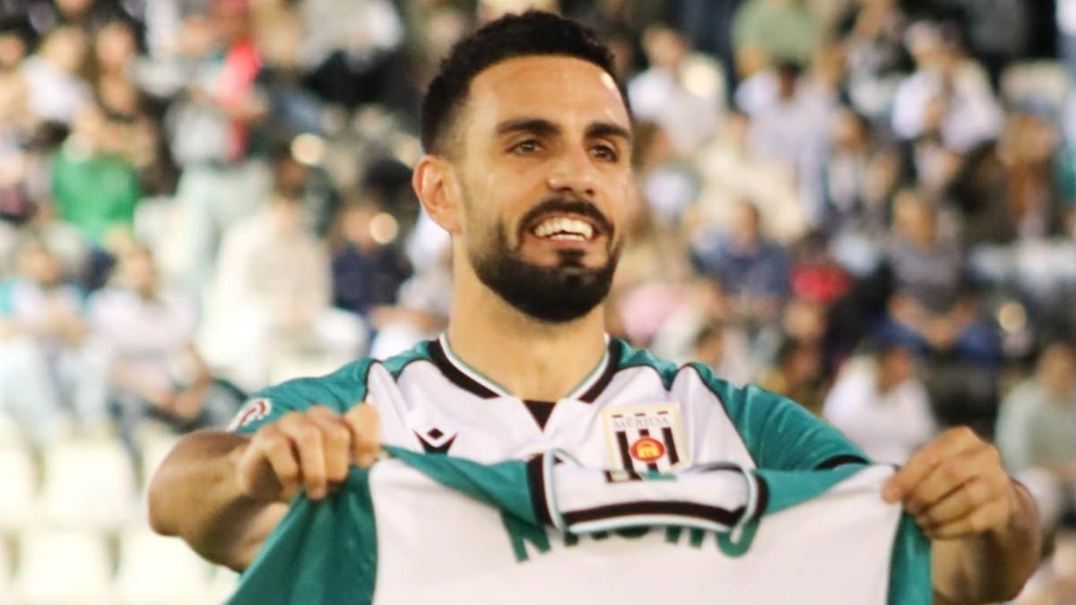 Nacho González ha disputado 100 partidos con la AD Mérida en dos etapas distintas